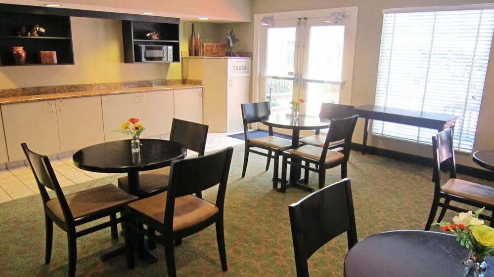 Extended Stay America Select Suites - Orlando - Lake Mary - 1040 Greenwood Blvd Eksteriør bilde